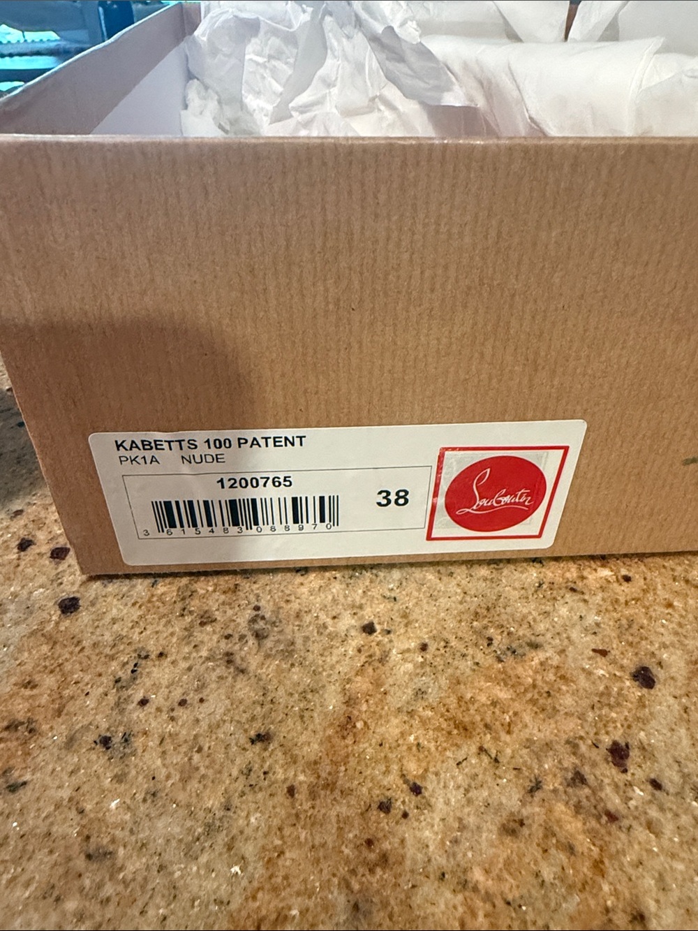 Never worn Louboutin 7.5 nude heels - Picture 7 of 8